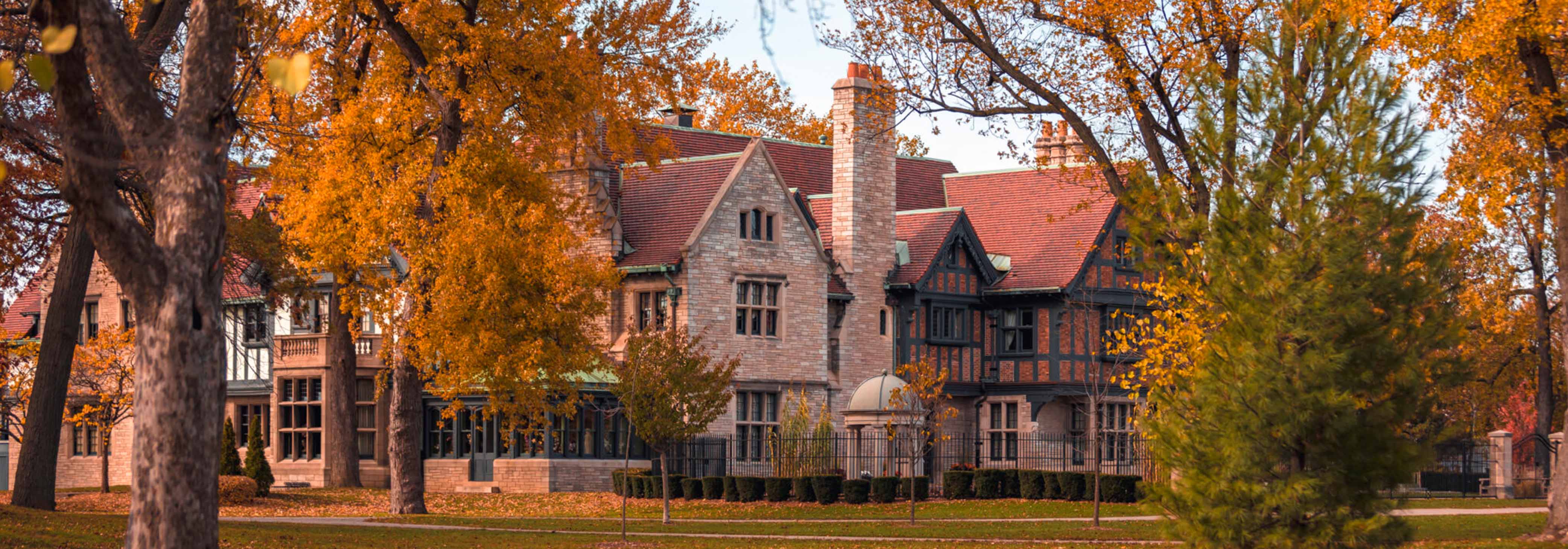 Willistead Manor Exterior, photo courtesy of Tourism Windsor Essex Pelee Island